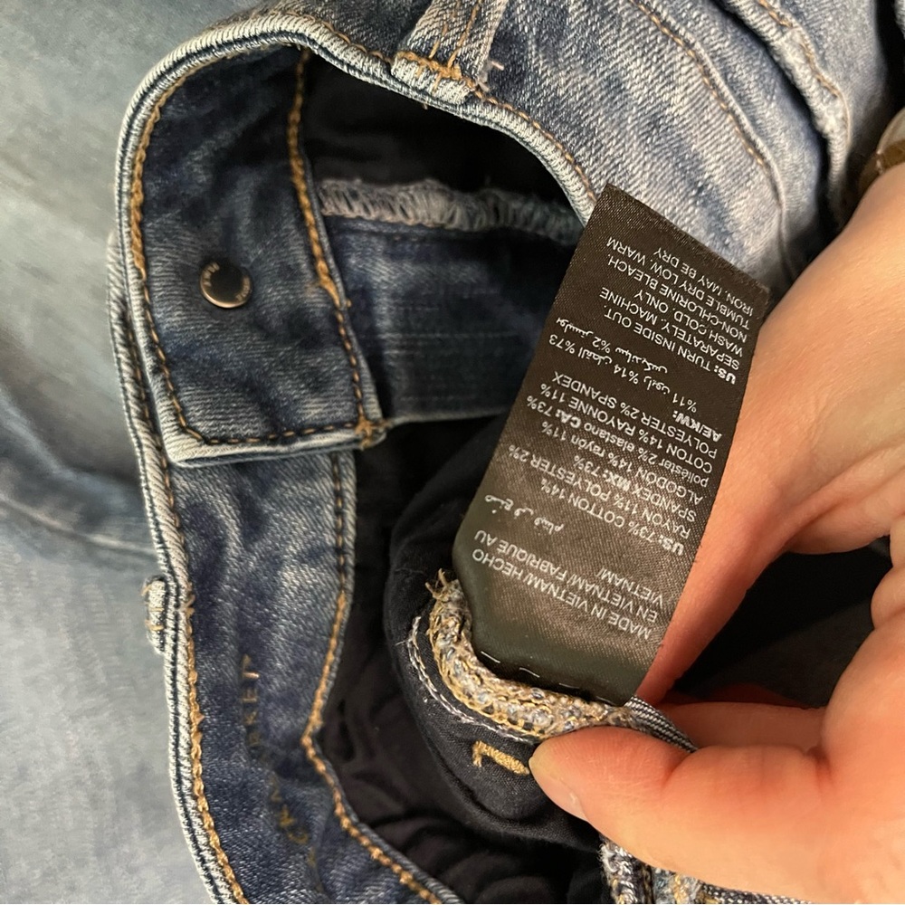 White House Black Market "The Skinny Ankle" Denim Jeans - Picture 7 of 7